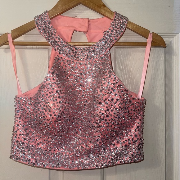 Formal prom dress is size 8 neon coral orange peach with open back. 2 piece - Picture 2 of 16